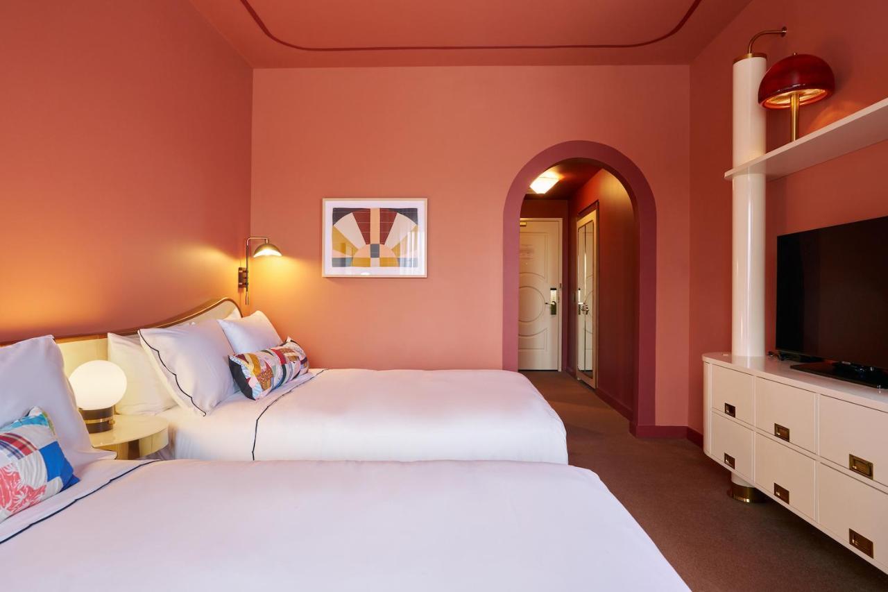 Hotel Genevieve Louisville Kültér fotó