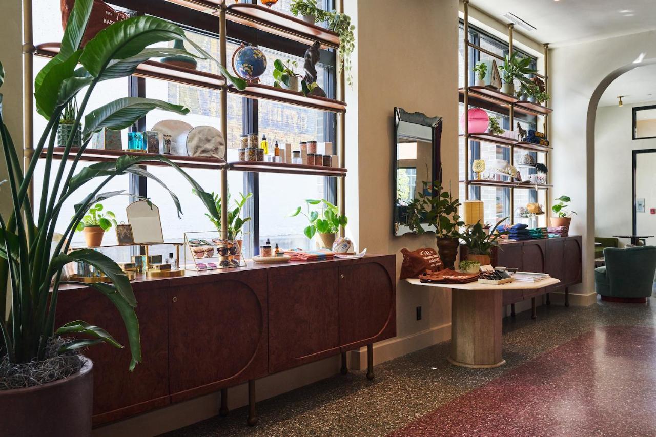 Hotel Genevieve Louisville Kültér fotó